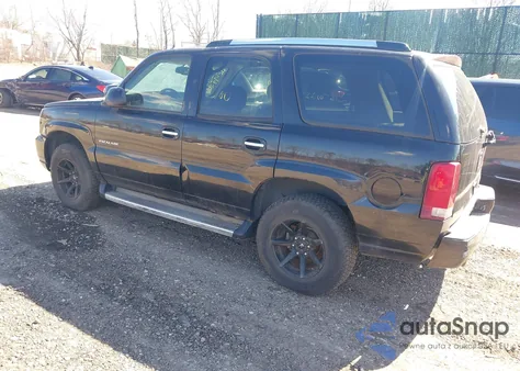 2005 Cadillac Escalade Standard из США, поврежденный, VIN 1GYEK63N75R115038